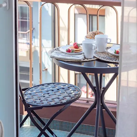 Sea La Vie By Lovelystay *