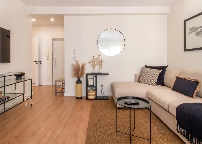 Sea La Vie By Lovelystay