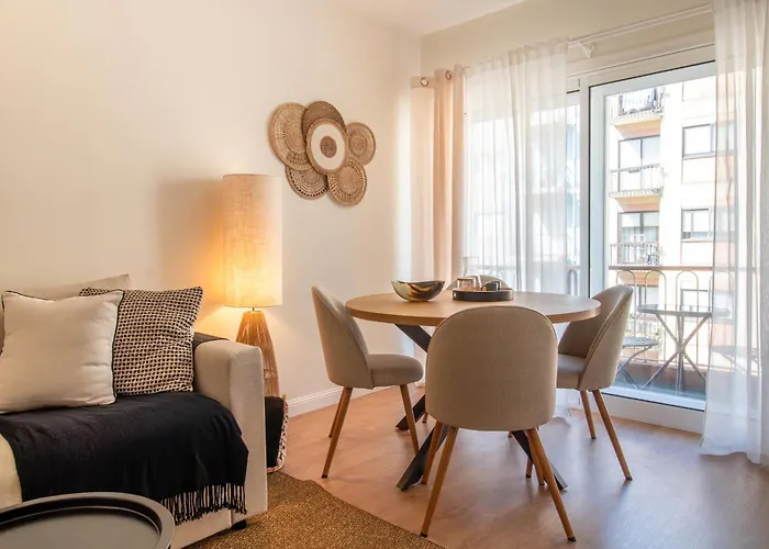 Sea La Vie By Lovelystay